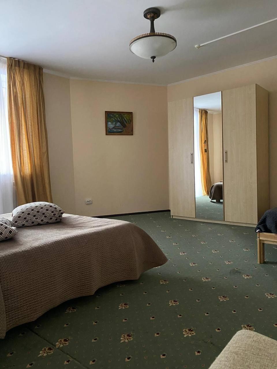 Hotel Vilni Vitry Osmoloda Esterno foto